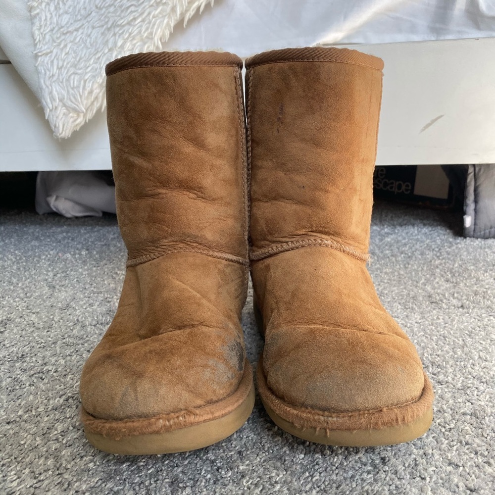 UGG tan boots